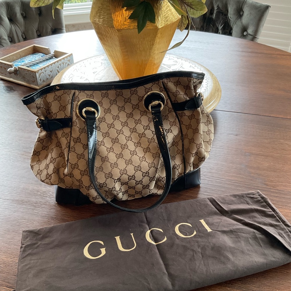 Authentic GUCCI GG Canvas Full Moon Tote Bag - Picture 7 of 11